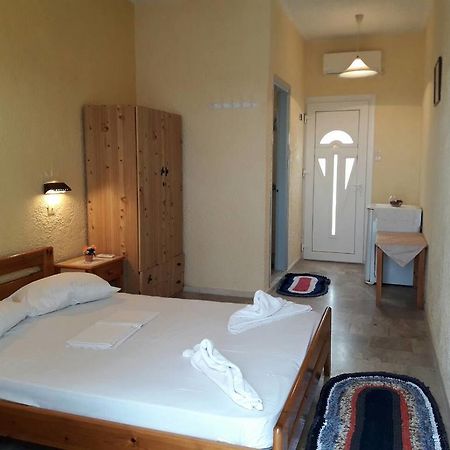 Hotel Kamari Масути Екстериор снимка