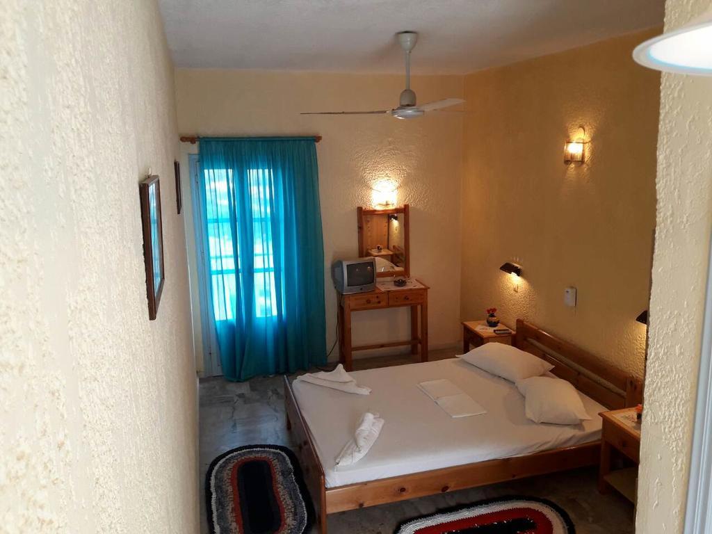 Hotel Kamari Масути Екстериор снимка