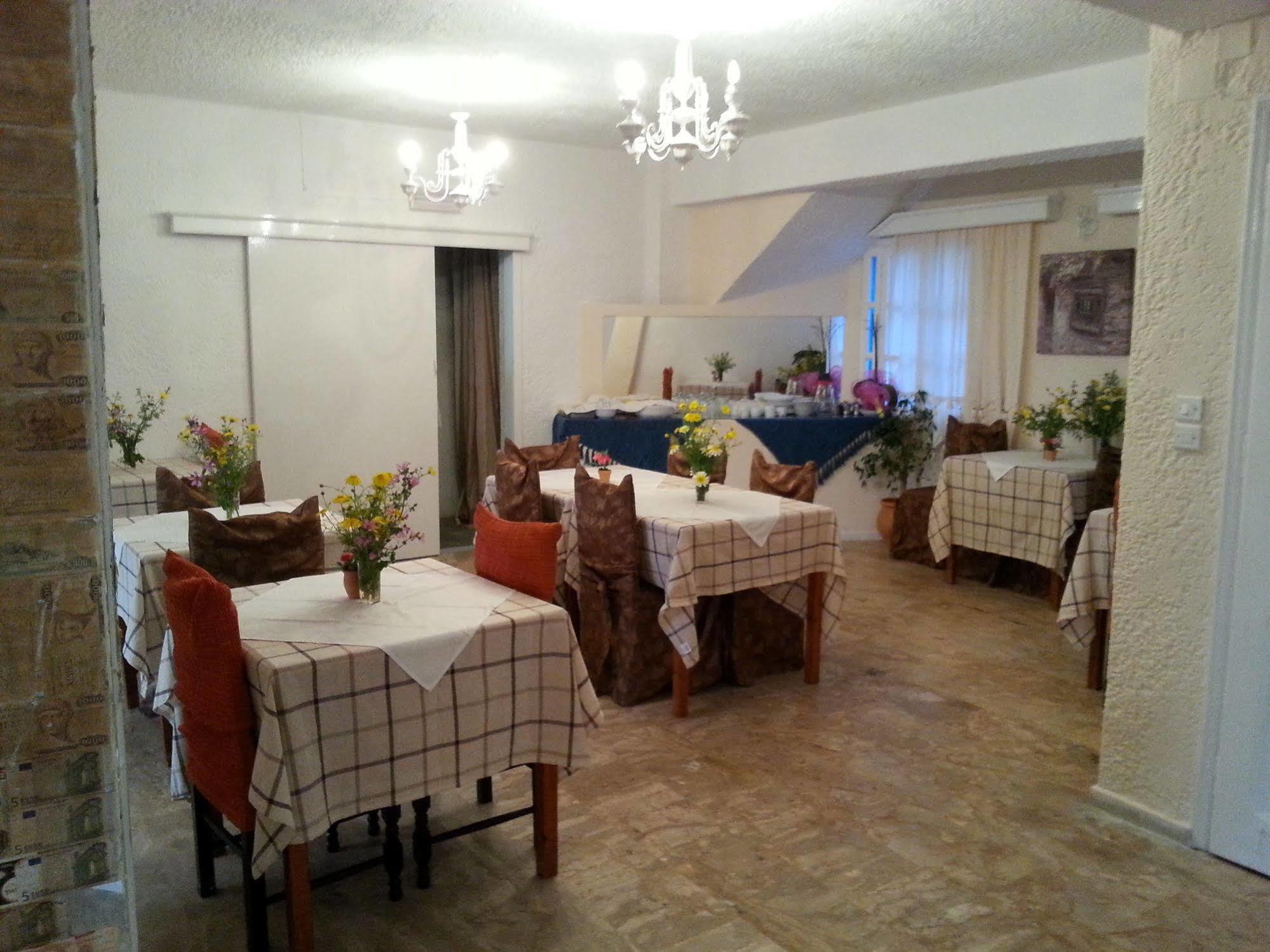 Hotel Kamari Масути Екстериор снимка